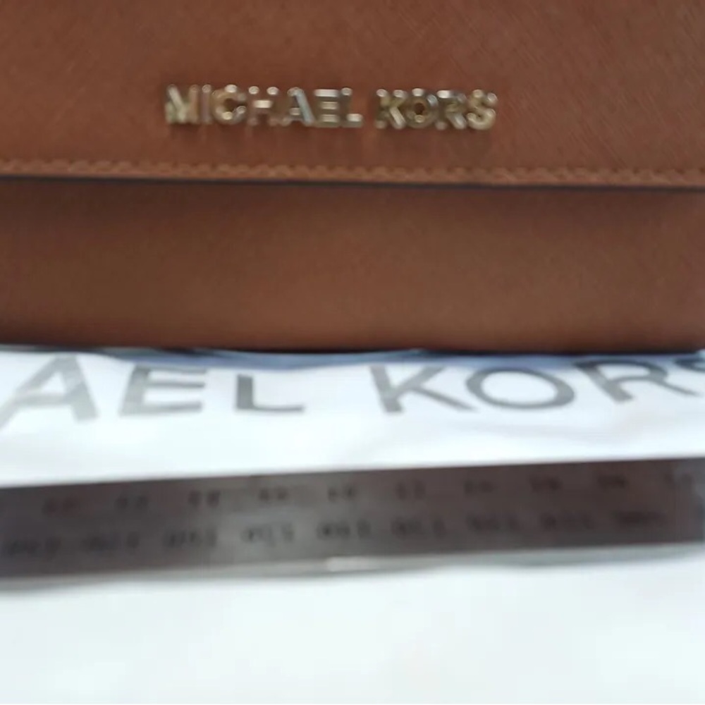 Michael Kors Jet Set Small Camel Crossbody Saffiano Leather Gold Chain Strap